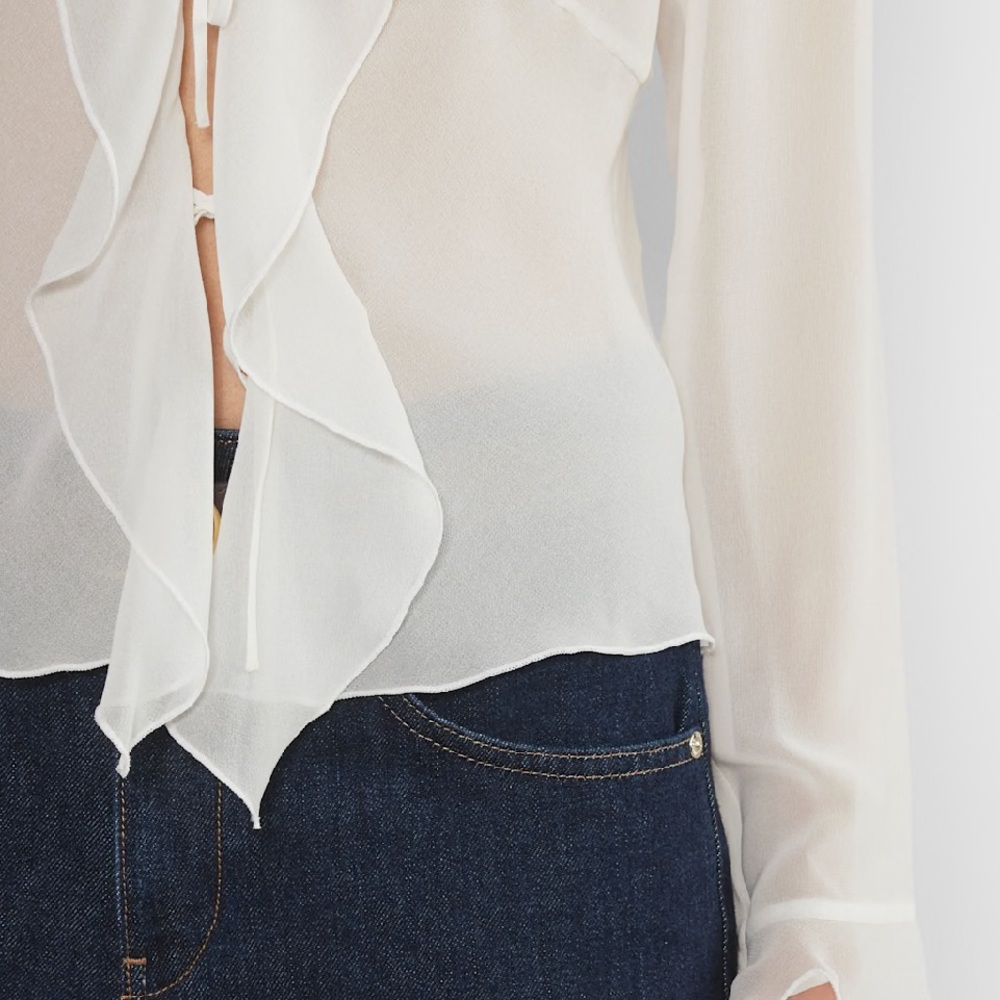 Wilfred x Aritzia  “Frenchy” White Ruffle Blouse - Picture 10 of 10